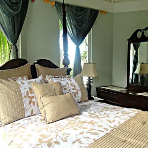 Private Two Bedroom A31 Sandcastle Ocho Rios